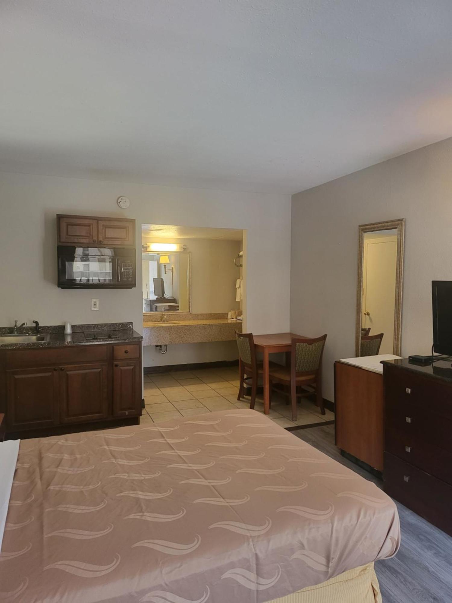 Hotel Baymont By Wyndham Williamsburg Zewnętrze zdjęcie